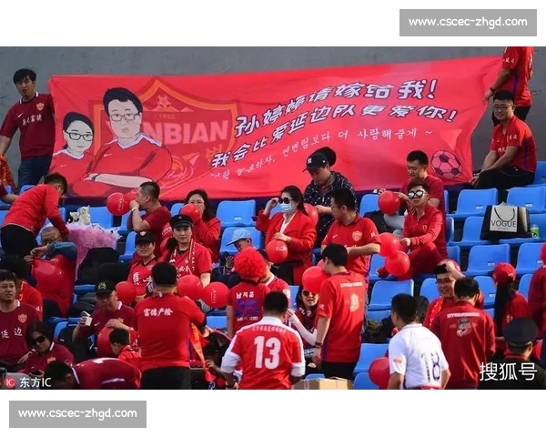 中超焦点战山东鲁能主场迎战辽宁宏运胜负悬念引关注球迷热议全场看点 中超焦点战山东鲁能主场迎战辽宁宏运胜负悬念引关注球迷热议全场看点
